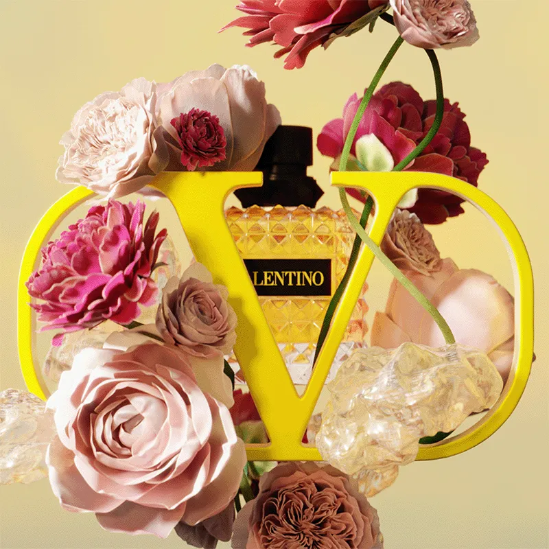 BORN IN ROMA YELLOW DREAM - VALENTINO | ESENNIA
