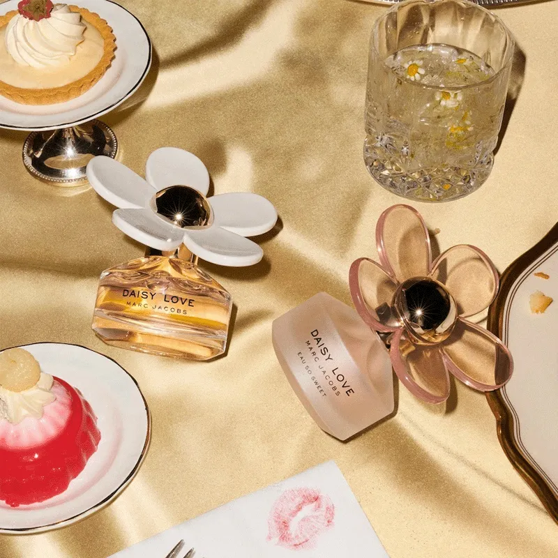 DAISY LOVE EDT | ESENNIA